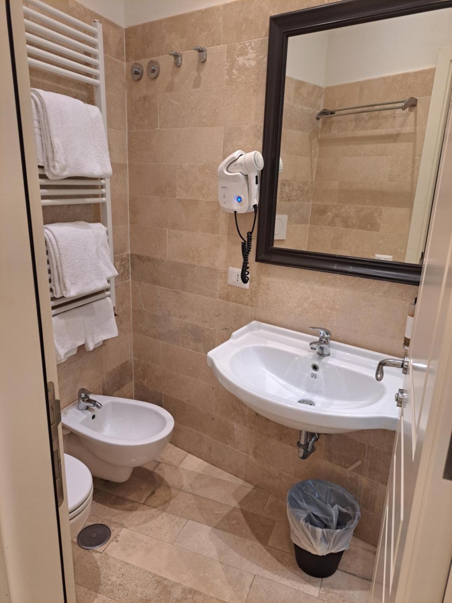 Hotel Dei Quiriti Suite Rome Exterior photo